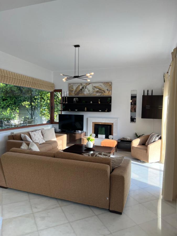 Villa Elesia Koxare Bagian luar foto